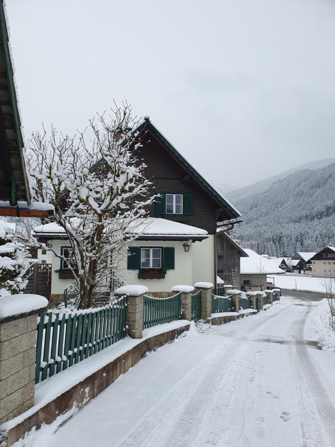 Ferienhaus Waldglueck Gosau Esterno foto